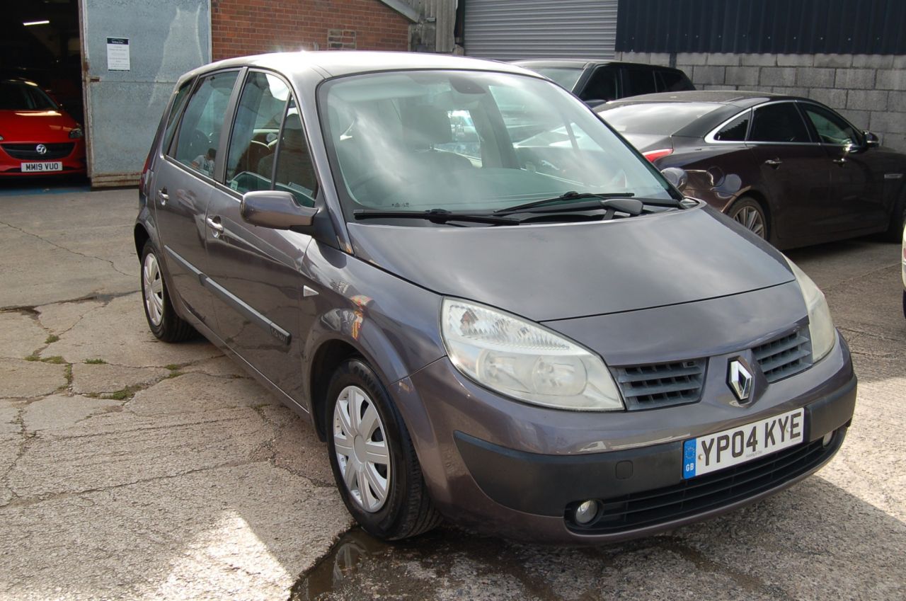 04 Renault Scenic Expression 16v 1 250
