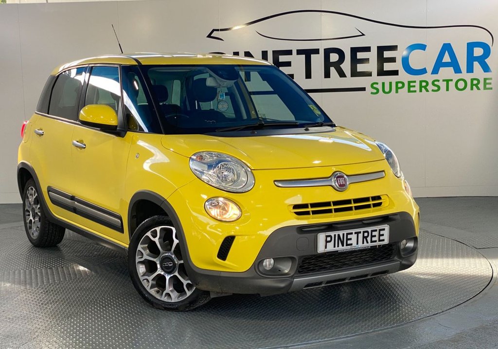 View our FIAT 500L