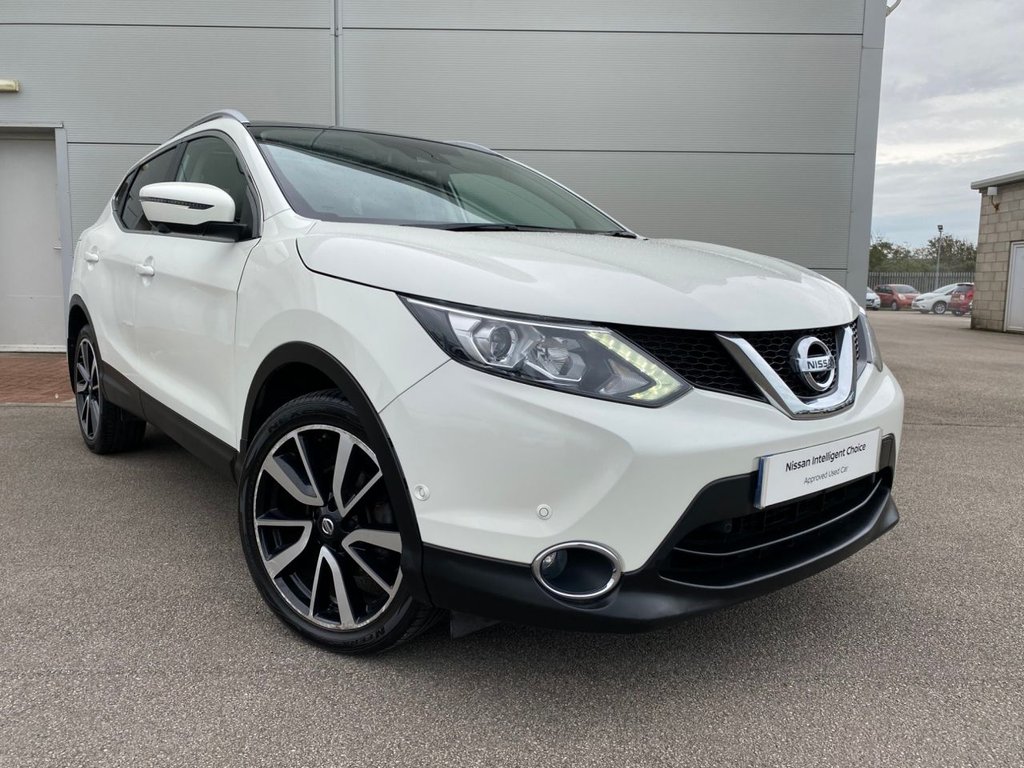 View our NISSAN QASHQAI