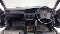 USED 1989 G MERCEDES-BENZ 190 2.6 E 2.6 4d 166 BHP Recent Full service and MOT