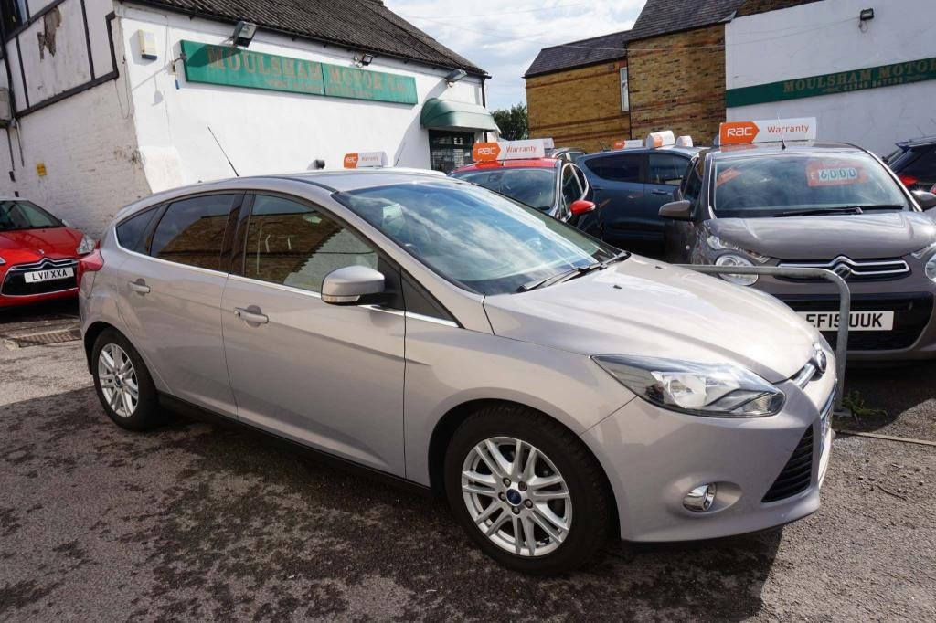 View our FORD FOCUS