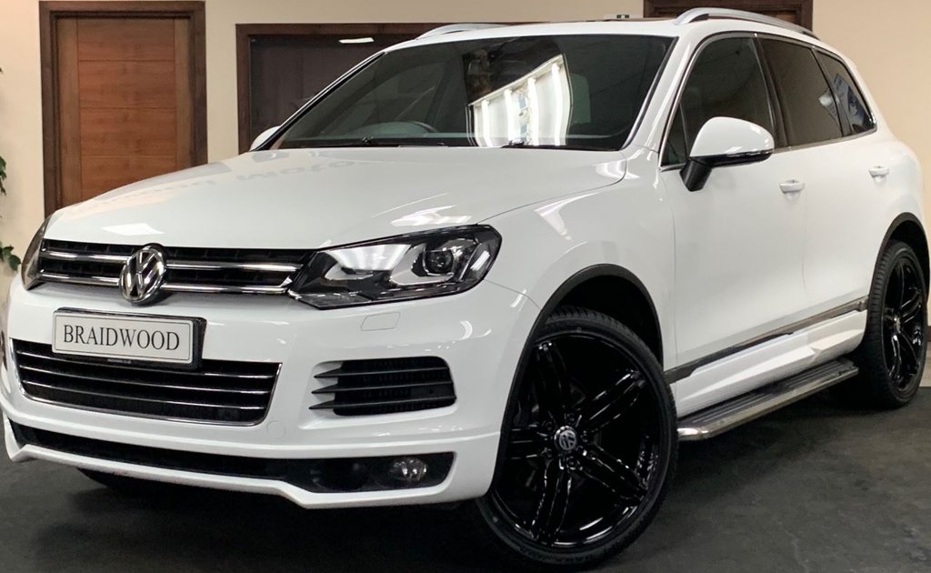 View our VOLKSWAGEN TOUAREG
