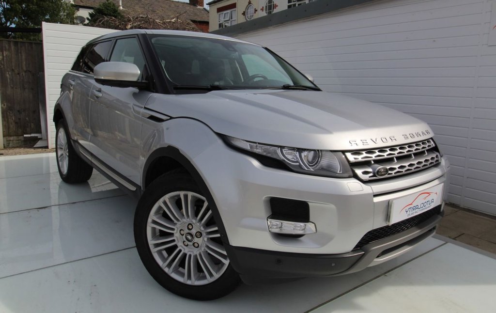 View our LAND ROVER RANGE ROVER EVOQUE