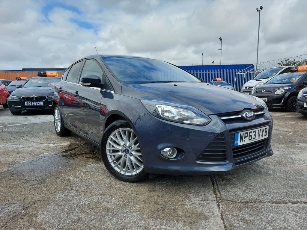 View our FORD FOCUS