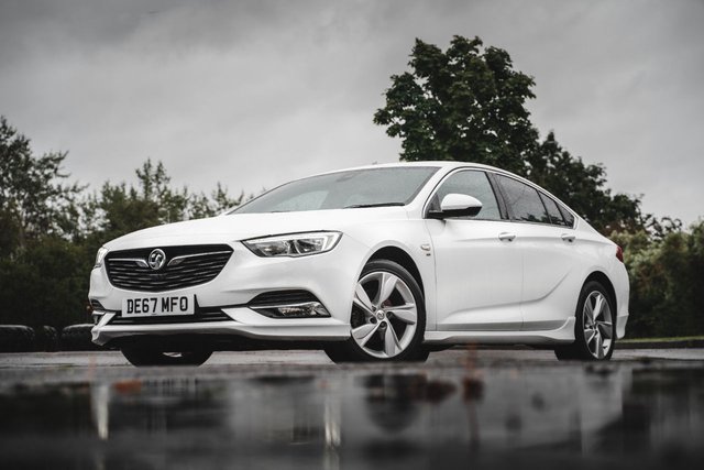 View our VAUXHALL INSIGNIA