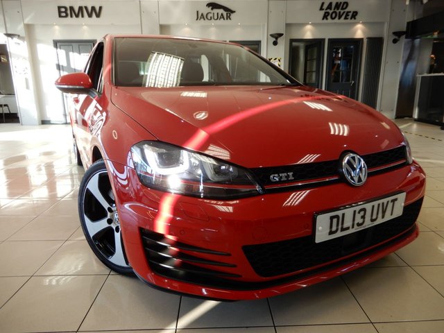 View our VOLKSWAGEN GOLF