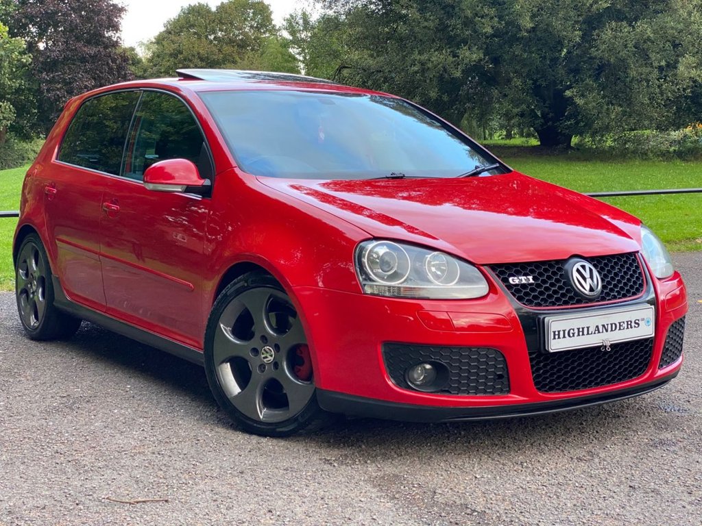 View our VOLKSWAGEN GOLF