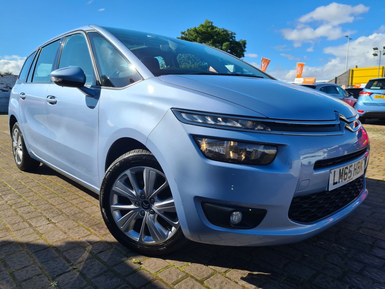 15 Citroen C4 Grand Picasso Bluehdi Selection 9 295