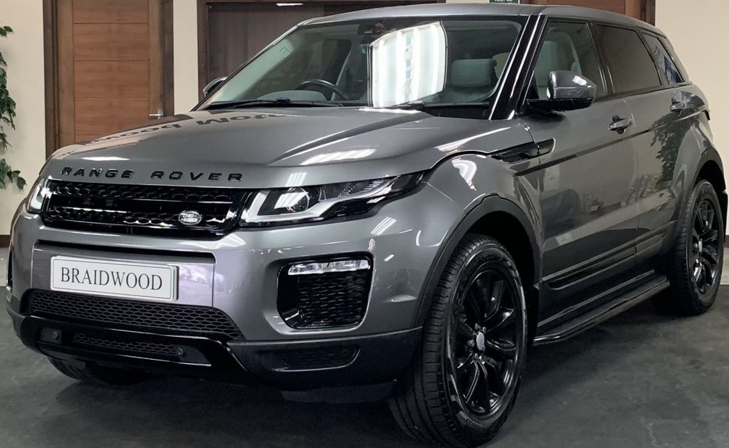 View our LAND ROVER RANGE ROVER EVOQUE
