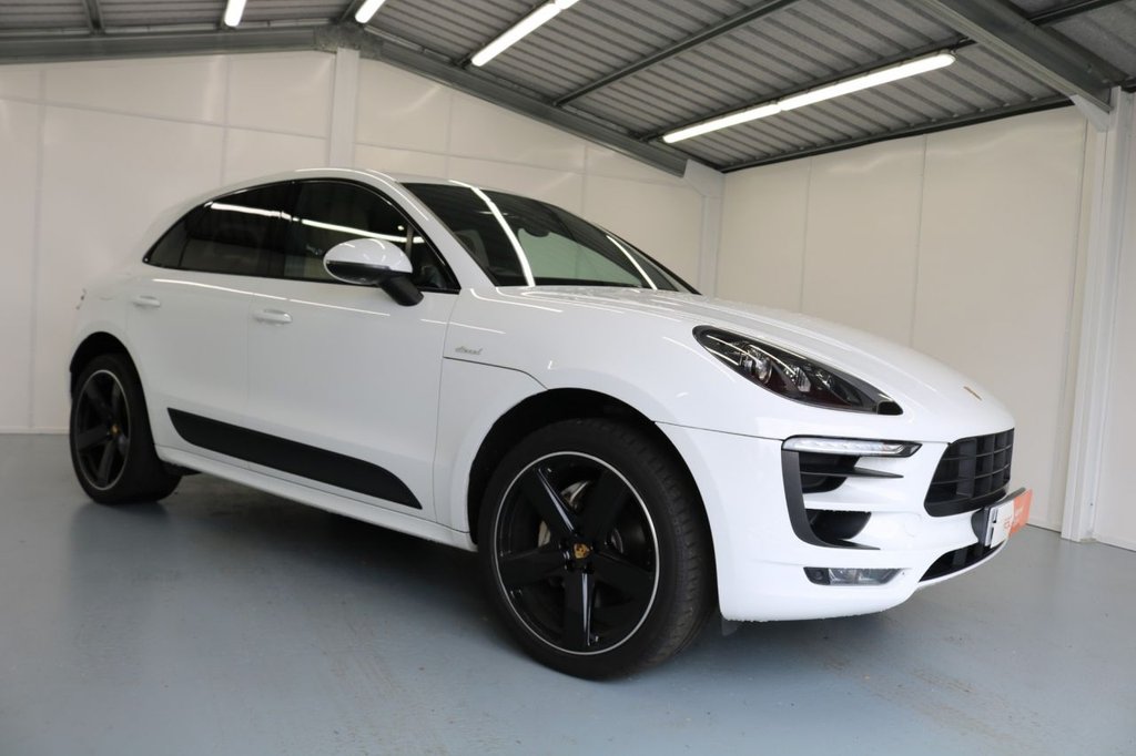 View our PORSCHE MACAN