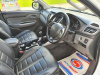 USED 2016 66 MITSUBISHI L200 2.4 DI-D 4X4 BARBARIAN DCB 178 BHP SAT NAV + LEATHER + 2 KEYS