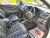 USED 2016 66 MITSUBISHI L200 2.4 DI-D 4X4 BARBARIAN DCB 178 BHP SAT NAV + LEATHER + 2 KEYS