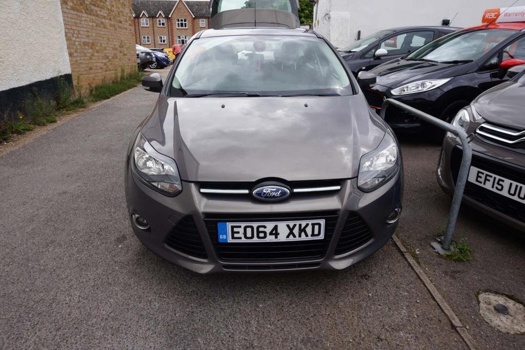 View our FORD FOCUS