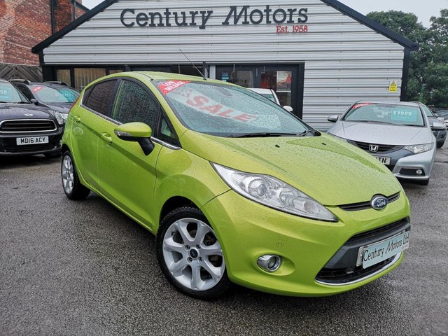 2009 09 Ford Fiesta 1.4 16V TITANIUM 5dr - SPECIAL COLOUR