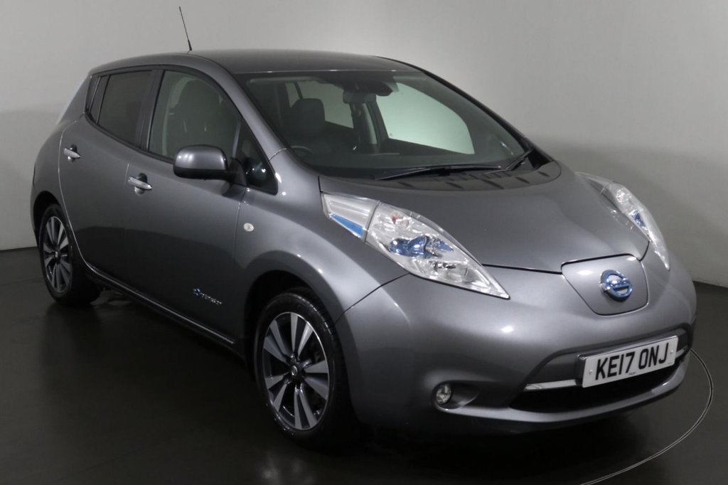View our NISSAN LEAF
