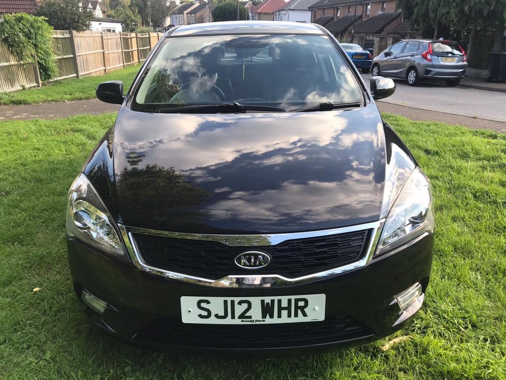 View our KIA CEED