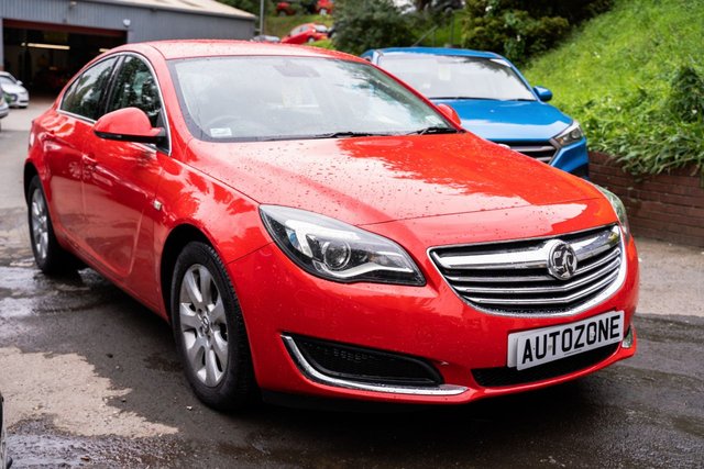 View our VAUXHALL INSIGNIA