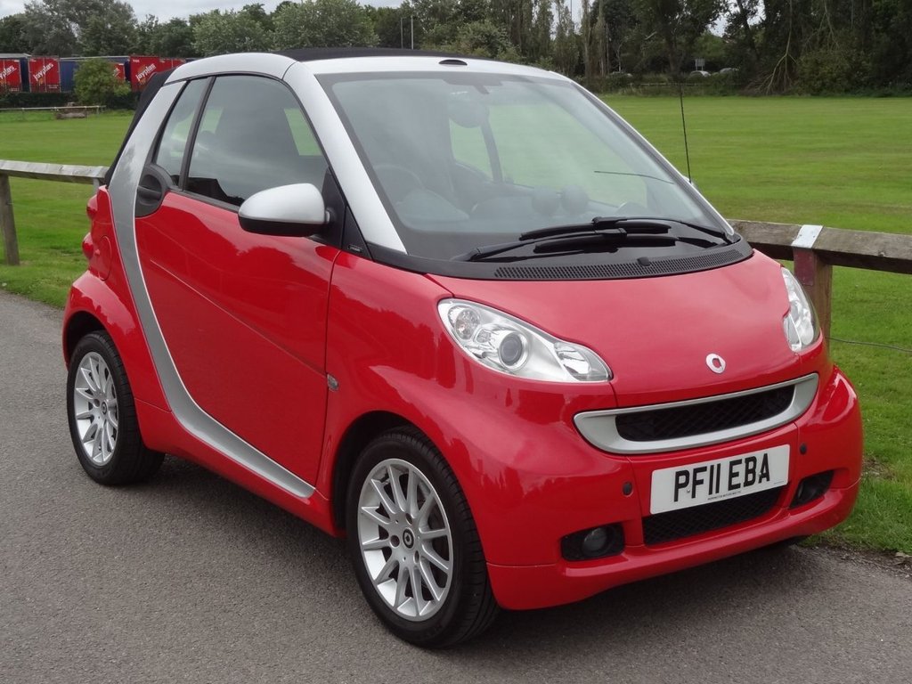View our SMART FORTWO CABRIO