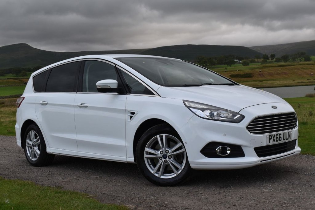 View our FORD S-MAX
