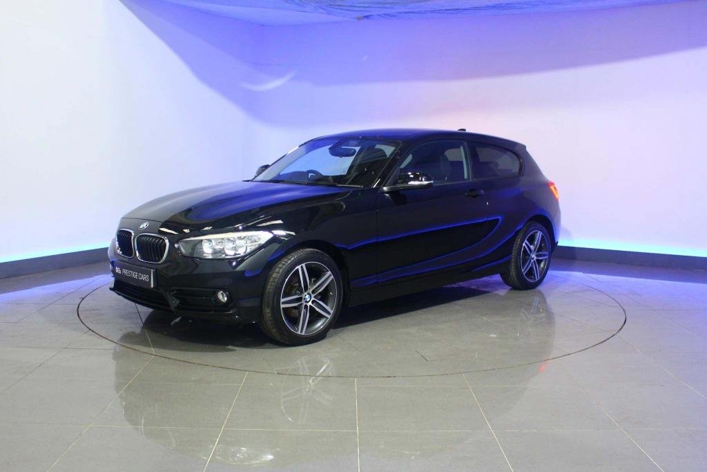 View our BMW 1 SERIES