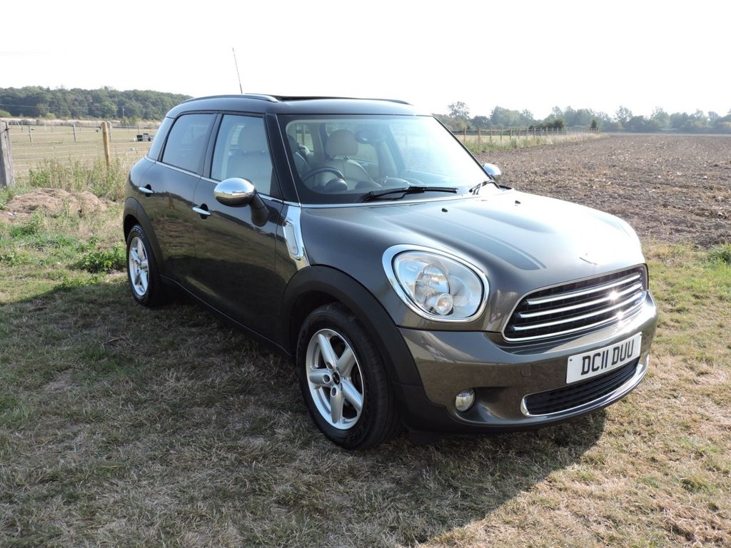 View our MINI COUNTRYMAN