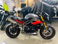 USED 2017 66 TRIUMPH SPEED TRIPLE R ABS 1050  WITH ARROW RACE EXHAUSTS / OHLINS