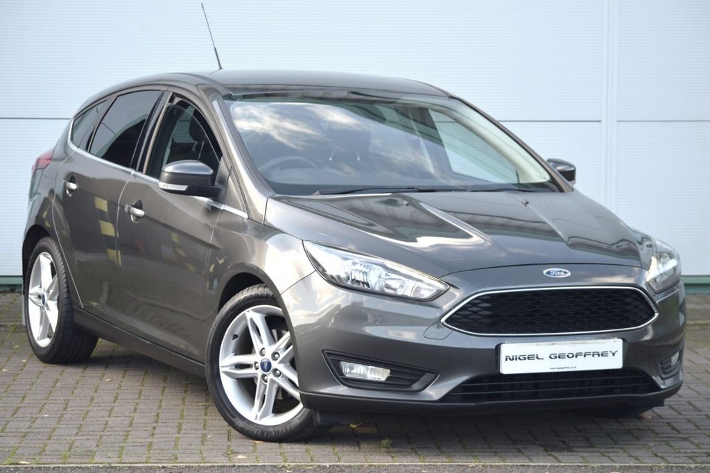 View our FORD FOCUS