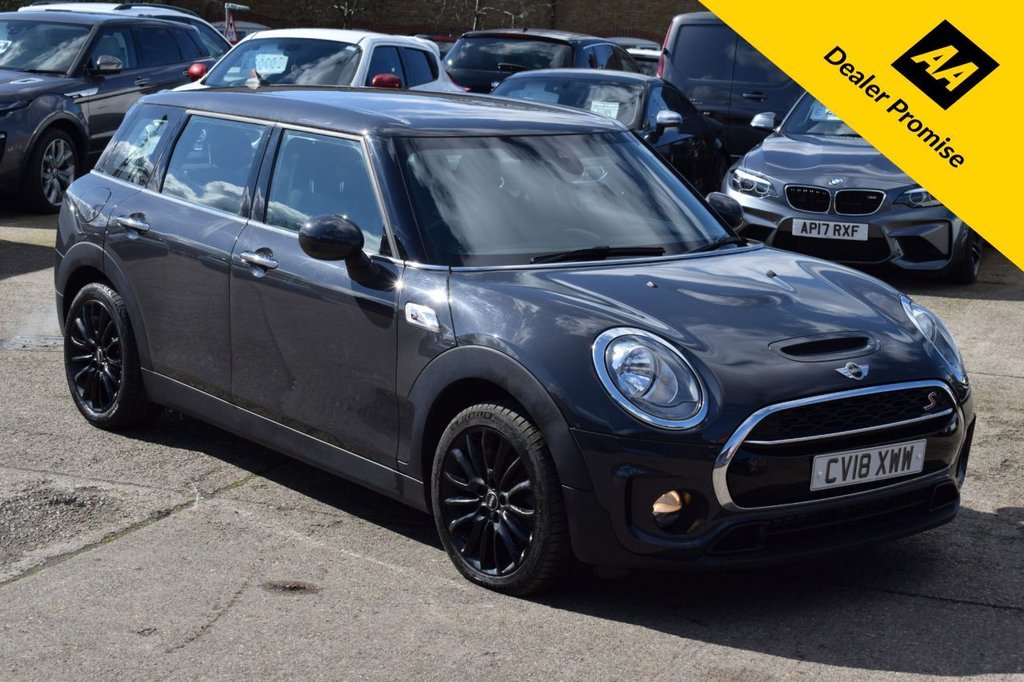 View our MINI CLUBMAN