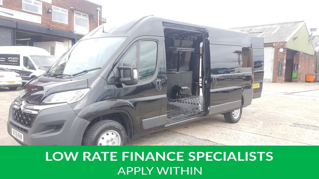 View our CITROEN RELAY
