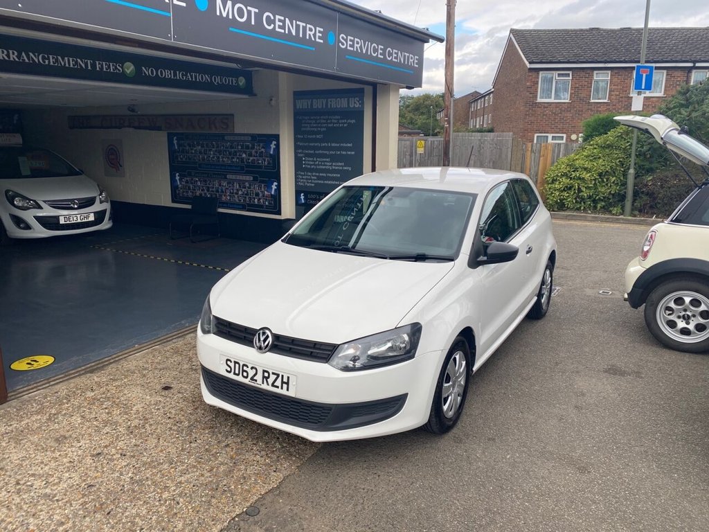 View our VOLKSWAGEN POLO