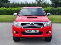 USED 2016 66 TOYOTA HI-LUX 3.0 INVINCIBLE 4X4 D-4D DCB 169 BHP 1 LADY OWNER FROM NEW  ** NO VAT **