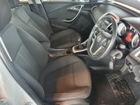 USED 2012 61 VAUXHALL ASTRA 2.0 SRI CDTI S/S 5d 163 BHP 