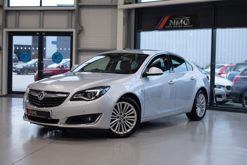 View our VAUXHALL INSIGNIA