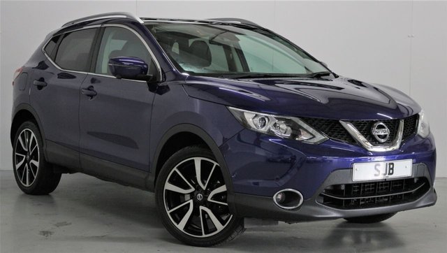 View our NISSAN QASHQAI