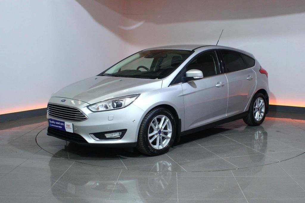 View our FORD FOCUS