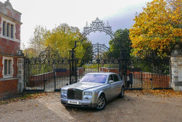 2007 56 Rolls-Royce Phantom 6.7 V12 4d 454 BHP