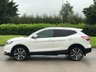 USED 2014 14 NISSAN QASHQAI 1.6 DCI TEKNA 5d 128 BHP LEATHER + SAT NAV + GLASS ROOF