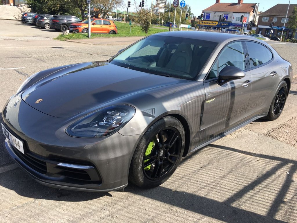 View our PORSCHE PANAMERA