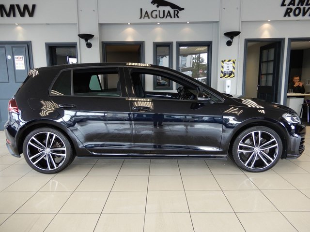 View our VOLKSWAGEN GOLF