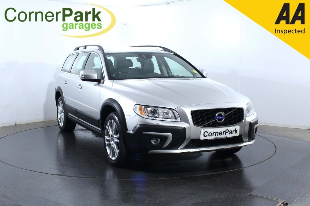 View our VOLVO XC70