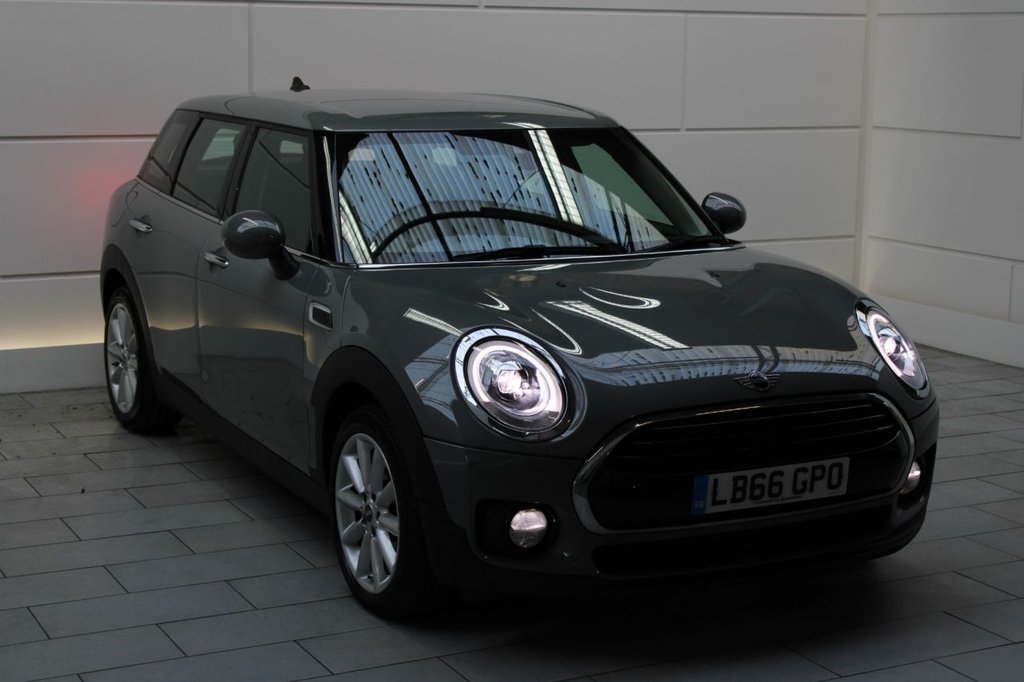 View our MINI CLUBMAN