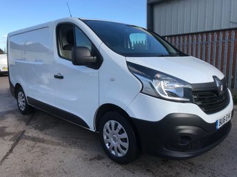 renault van dealers near me