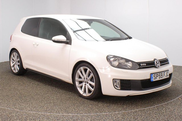 View our VOLKSWAGEN GOLF