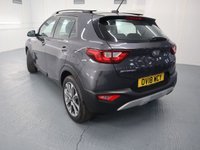 USED 2018 18 KIA STONIC 1.0 2 ISG 5d 118 BHP ONE LADY OWNER FROM NEW. GREAT KIA SERVICE HISTORY A EURO 6 CAR