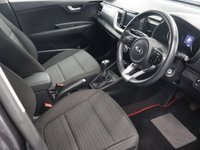 USED 2018 18 KIA STONIC 1.0 2 ISG 5d 118 BHP ONE LADY OWNER FROM NEW. GREAT KIA SERVICE HISTORY A EURO 6 CAR