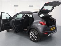 USED 2018 18 KIA STONIC 1.0 2 ISG 5d 118 BHP ONE LADY OWNER FROM NEW. GREAT KIA SERVICE HISTORY A EURO 6 CAR