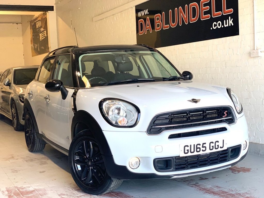 View our MINI COUNTRYMAN