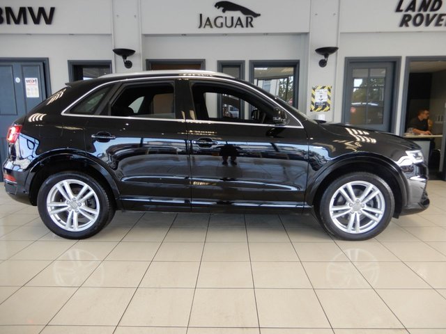 View our AUDI Q3