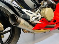 USED 2015 15 DUCATI 1299 PANIGALE 1285cc 1299 PANIGALE  3.5% FINANCE / FREE DEL IN ENGLAND