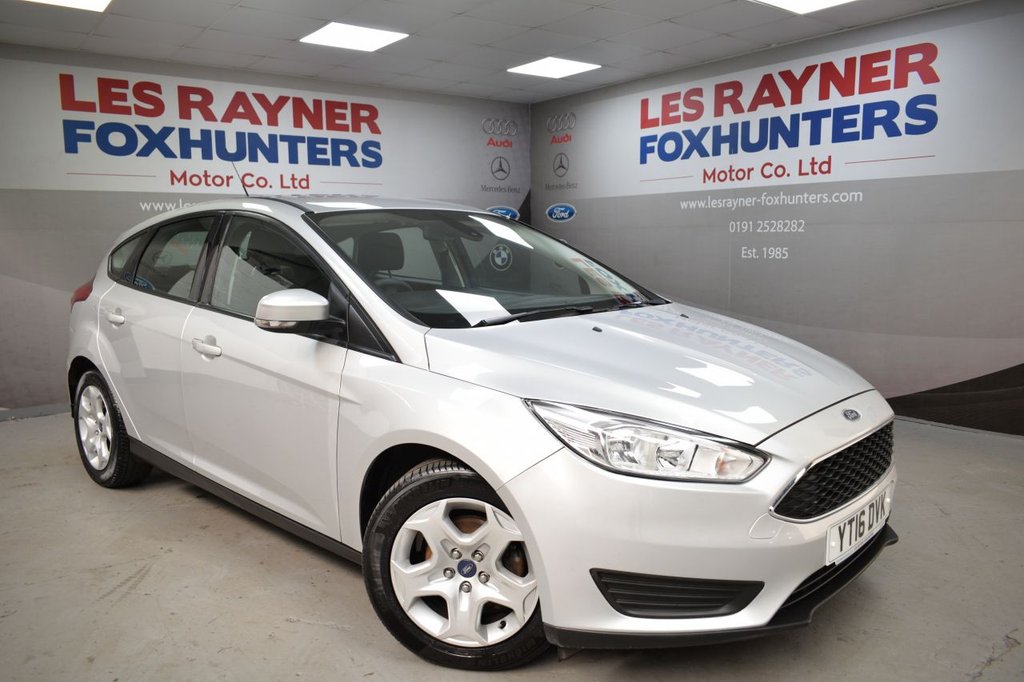 View our FORD FOCUS